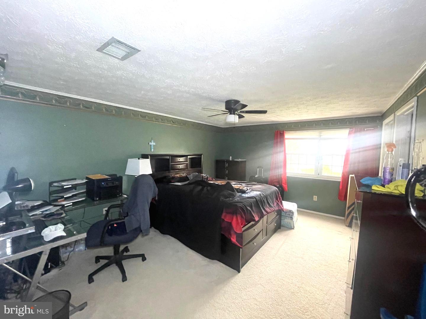 Photo 6 of 21 of 10221 Foxborough Ct house