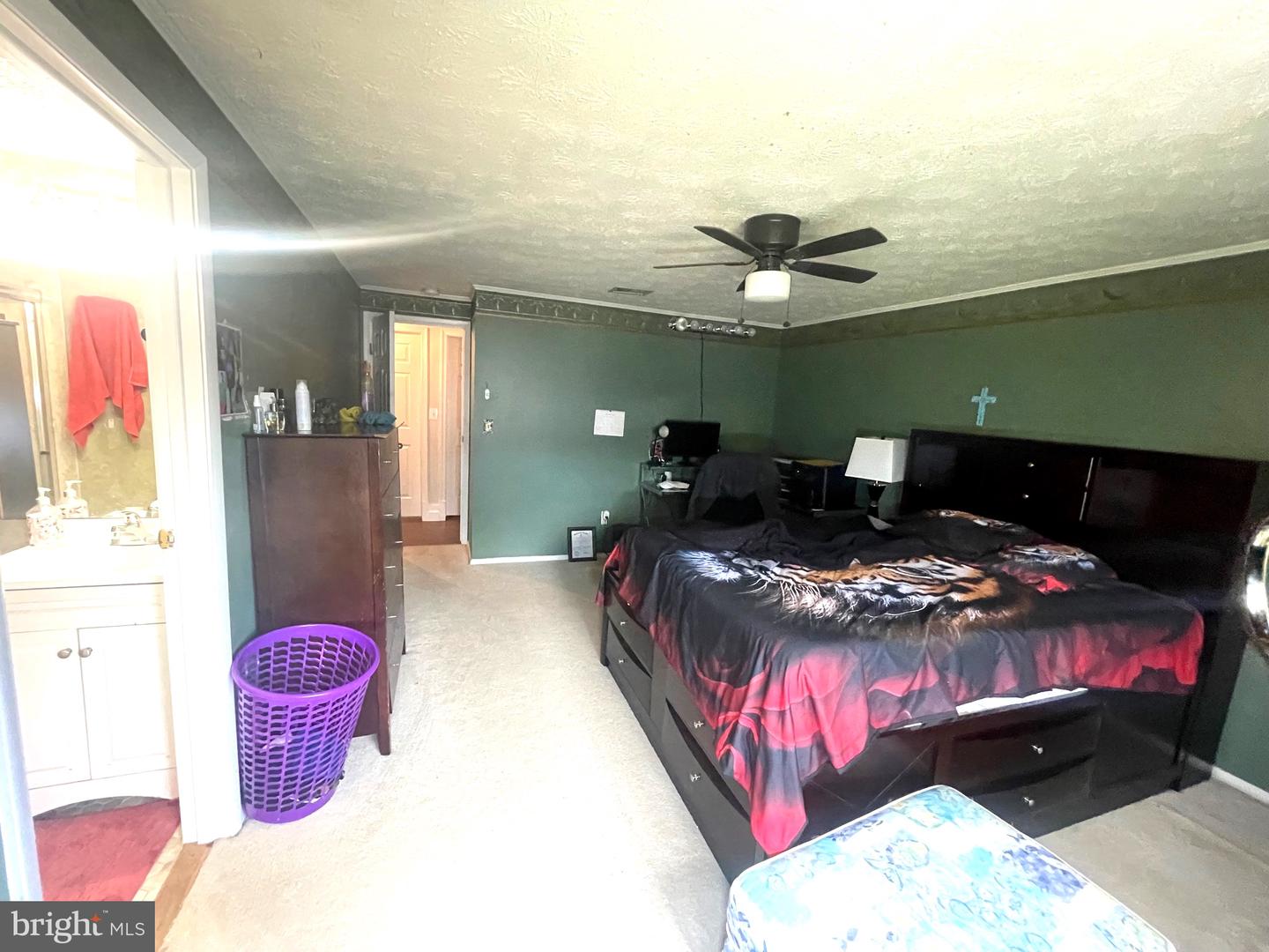 Photo 5 of 21 of 10221 Foxborough Ct house