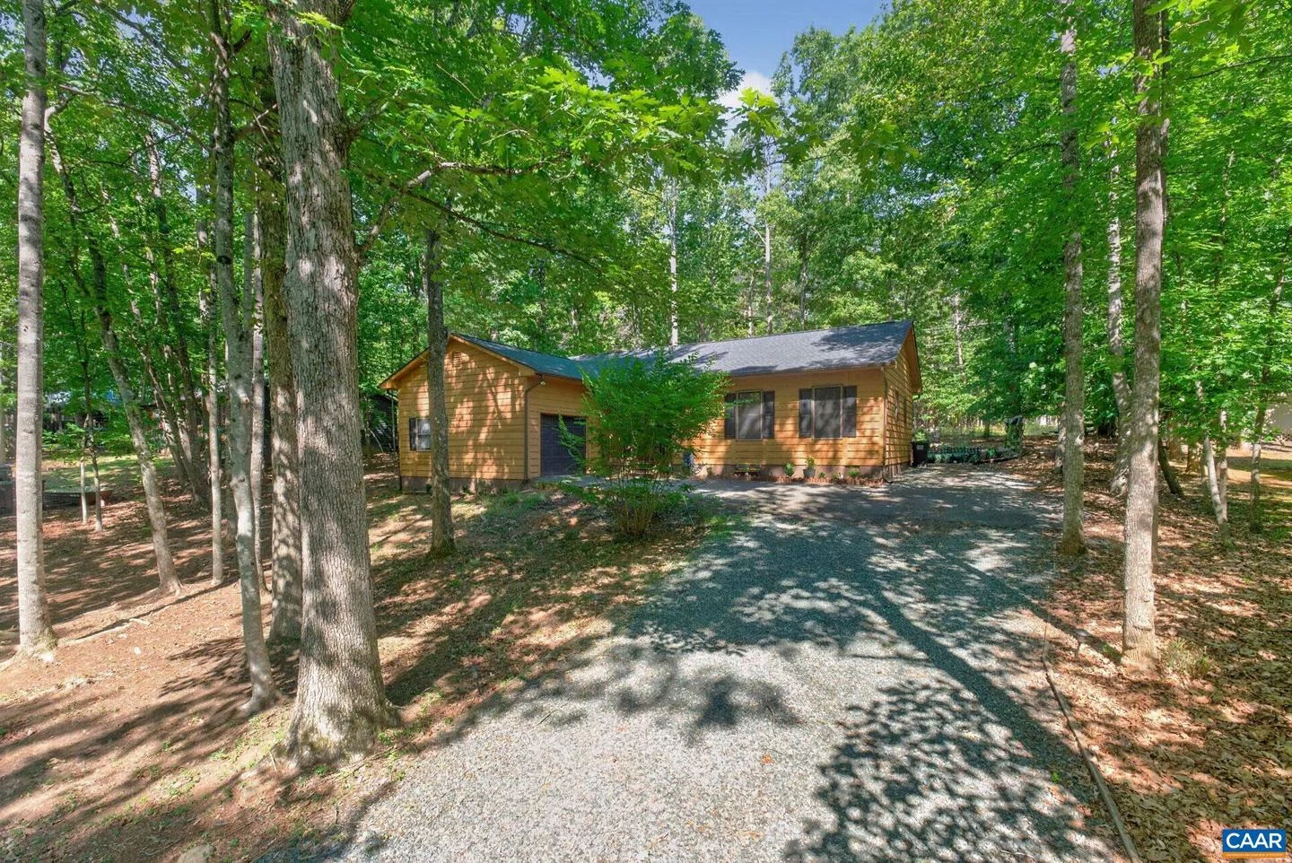 377 Jefferson Dr Dr
