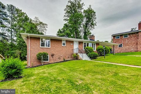 Single Family Residence in Oxon Hill MD 5108 Linwood DRIVE.jpg