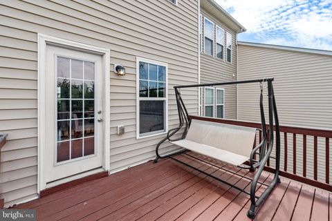 Townhouse in Aldie VA 25053 Green Mountain TERRACE 47.jpg