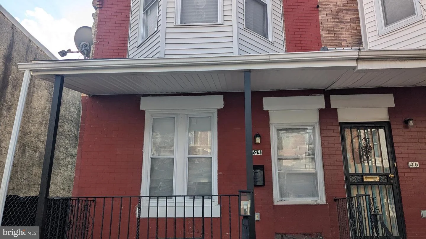 44 N Hobart Street