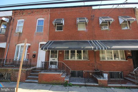 Townhouse in Philadelphia PA 948 Jackson STREET.jpg