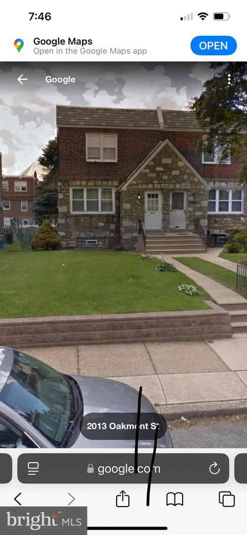 2010 Oakmont Street
