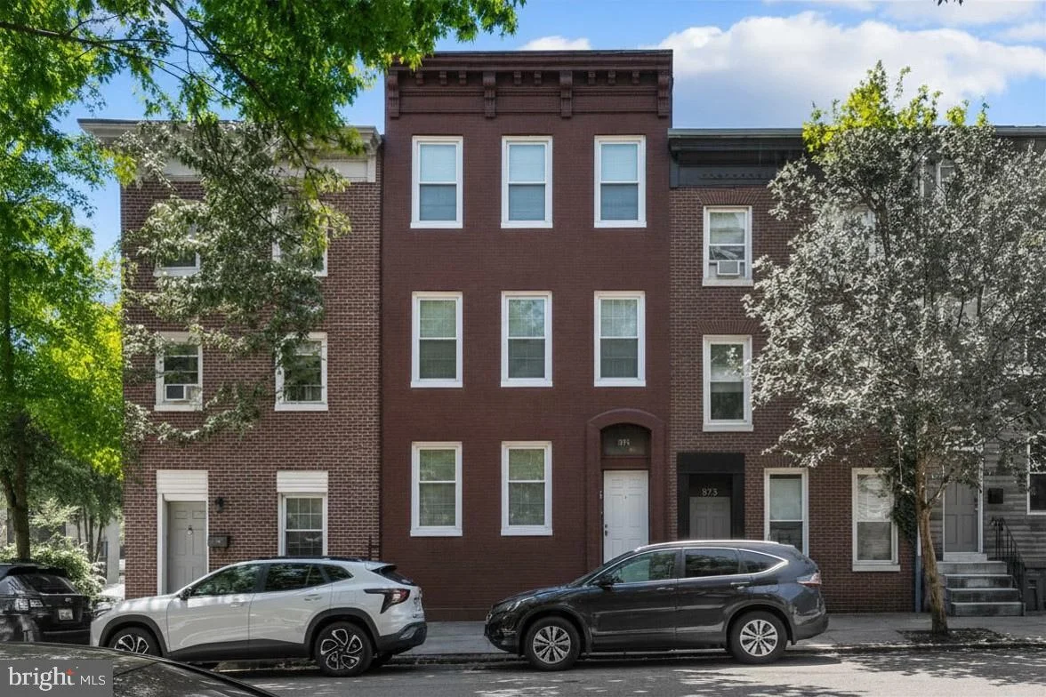873 W Lombard Street