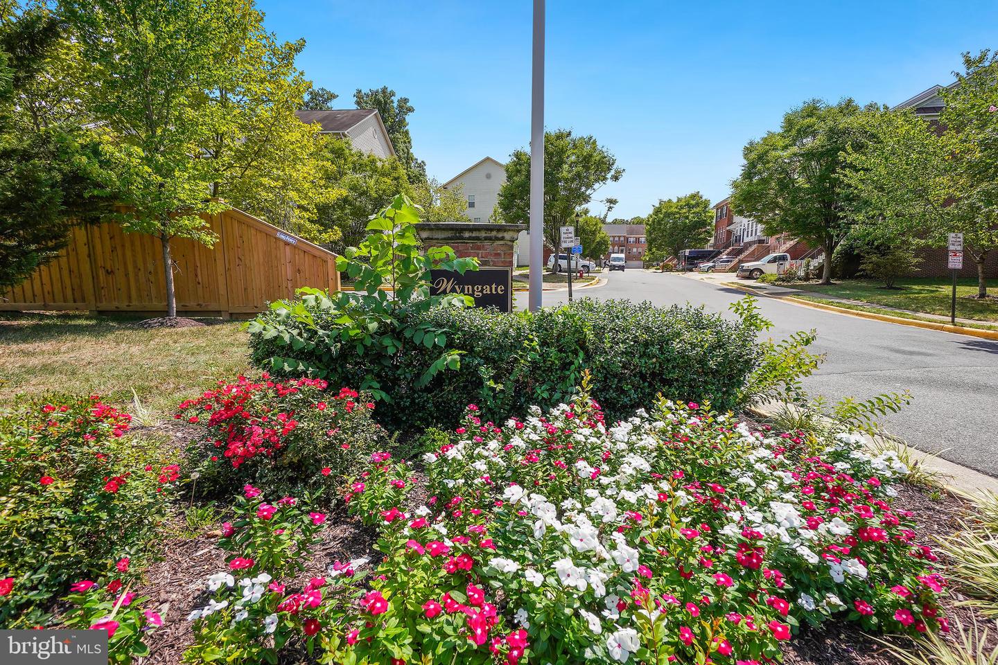 Photo 2 of 32 of 8576 Wyngate Manor Ct townhome