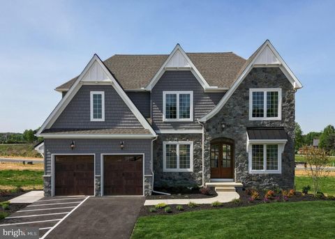 Single Family Residence in Quakertown PA 444 Enclave DRIVE.jpg