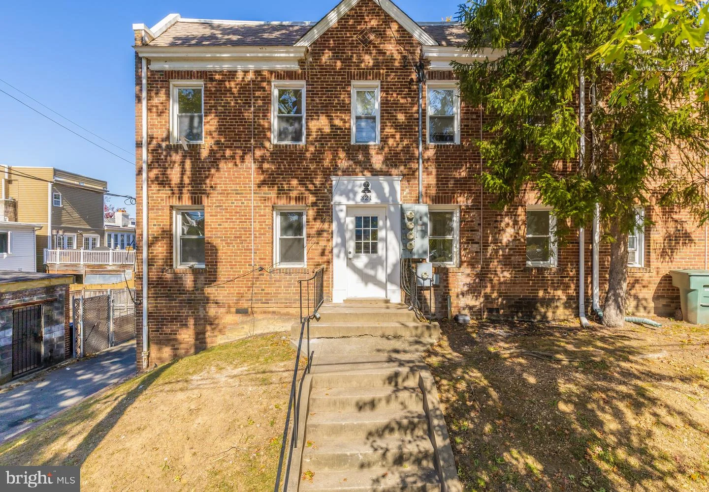 321 Crittenden Street NW