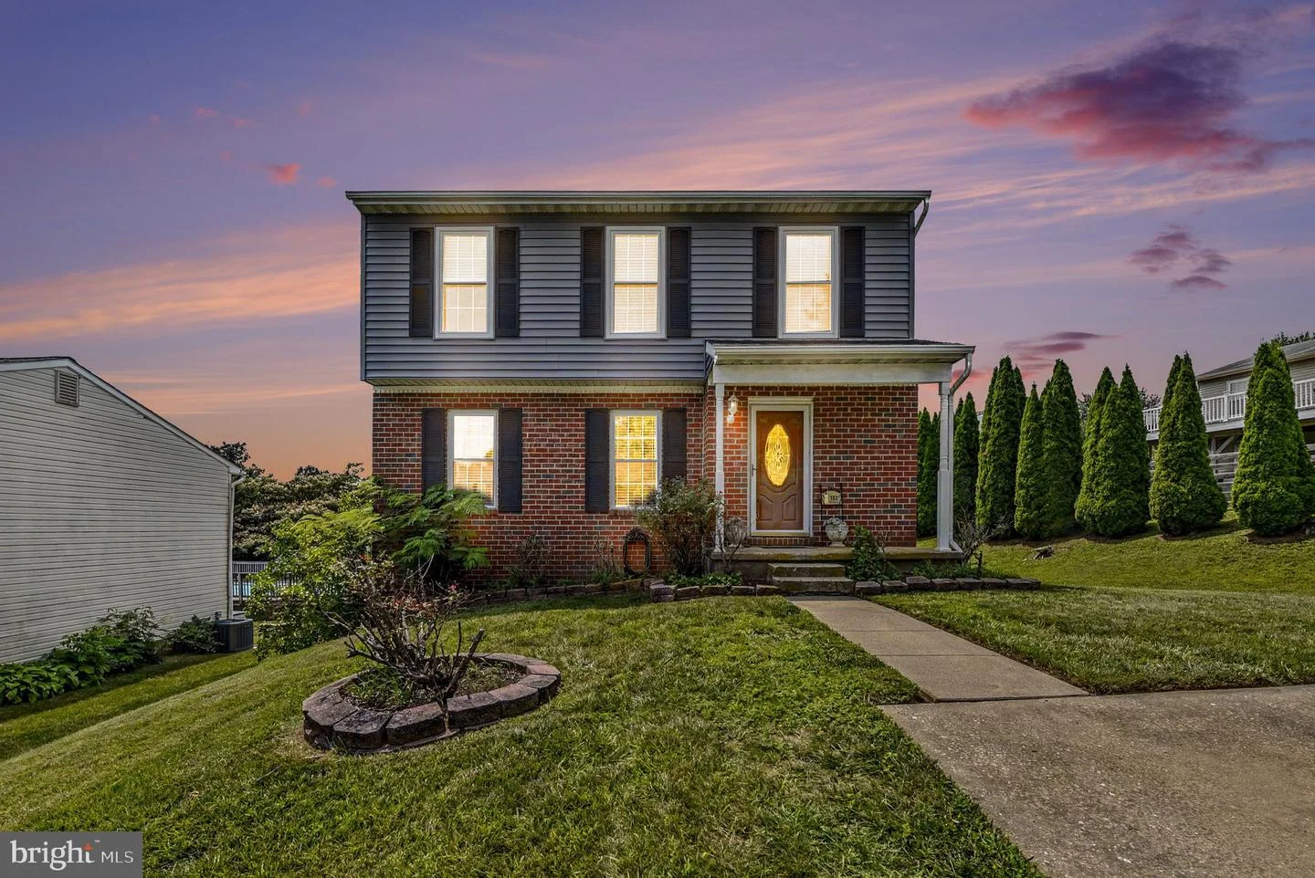 702 Foot Hill Road