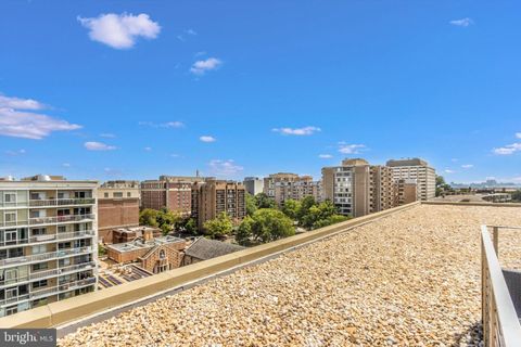 Condominium in Washington DC 2475 Virginia AVENUE 23.jpg