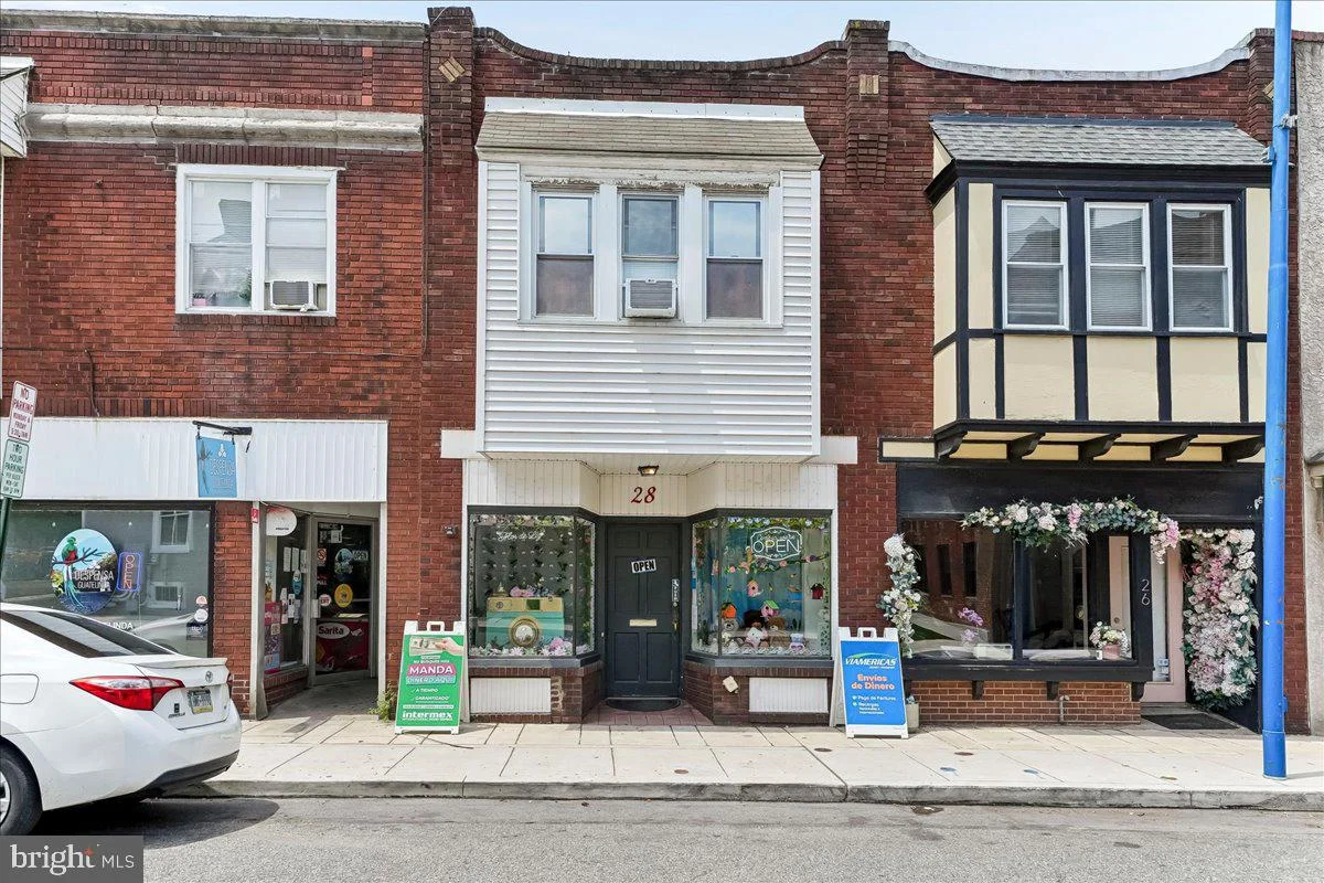 28 Gay Street