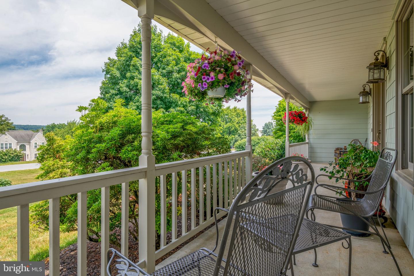 182 Shoreline Dr