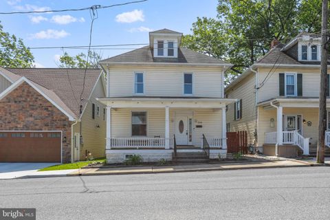 Single Family Residence in Shippensburg PA 306 Walnut STREET.jpg