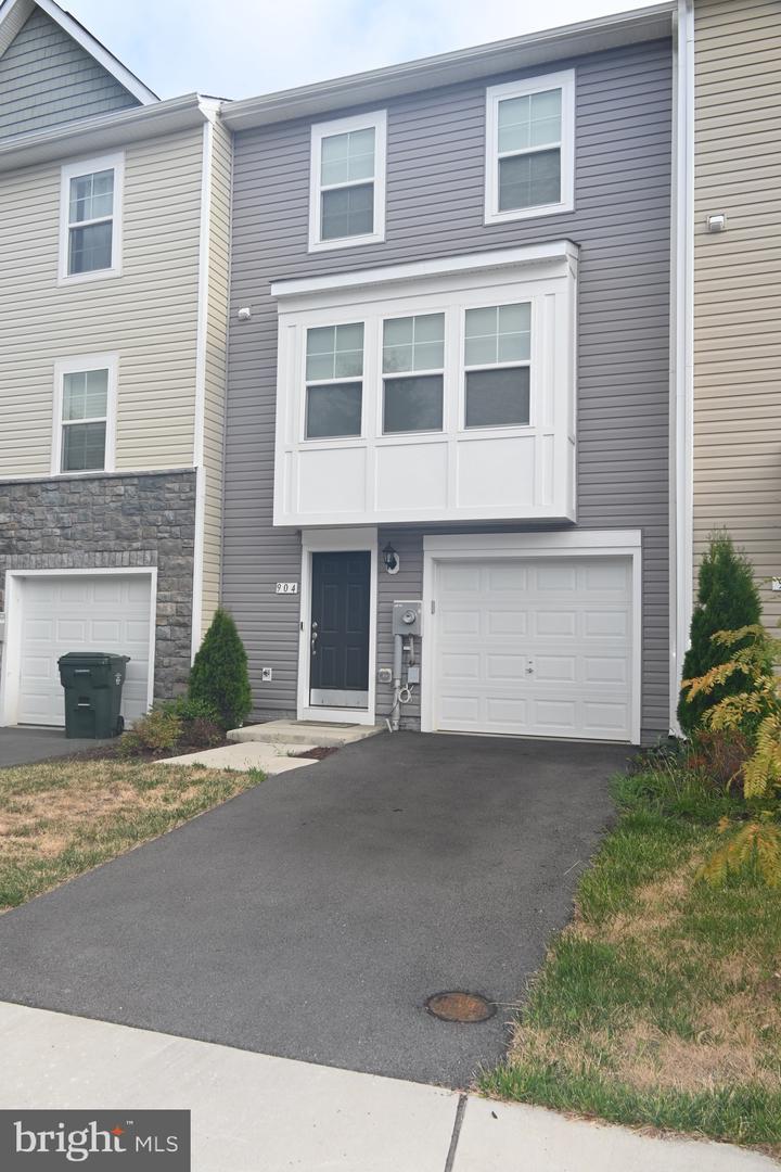 View Hagerstown, MD 21742 townhome