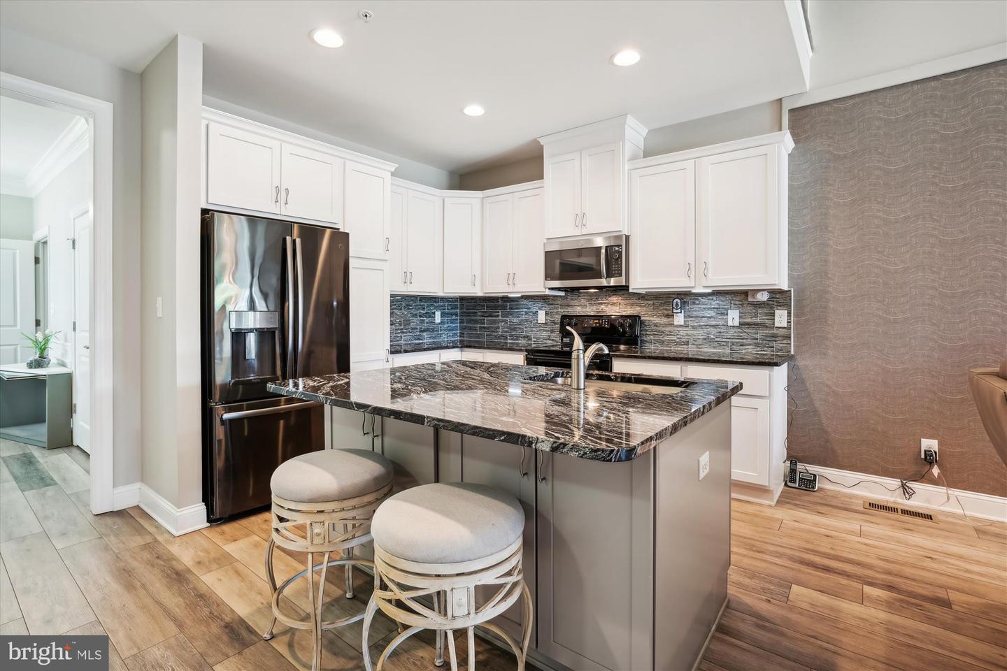 Photo 8 of 67 of 761 Moorings Cir townhome