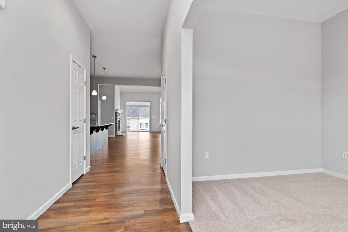 Photo 3 of 31 of 747 Aurora #419 townhome