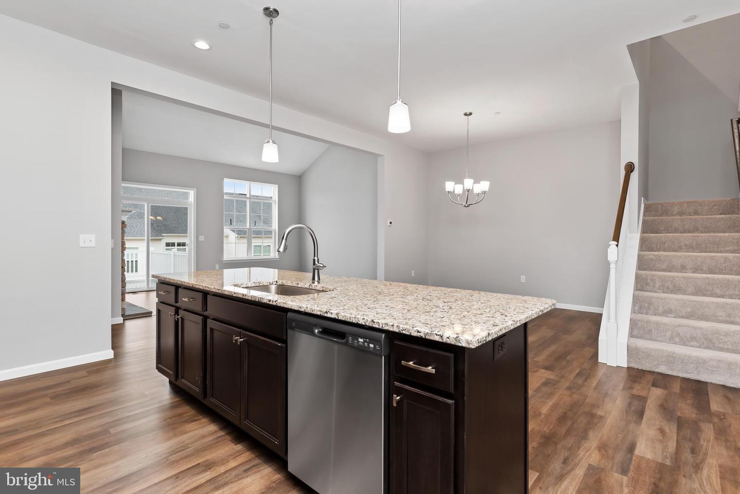 Photo 7 of 31 of 747 Aurora #419 townhome