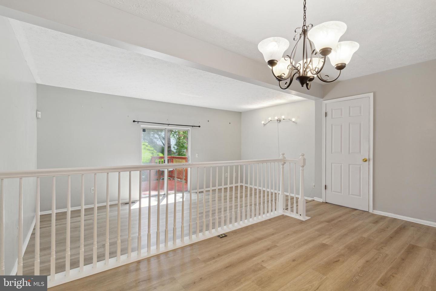 Photo 7 of 26 of 13 Dancer Ct townhome