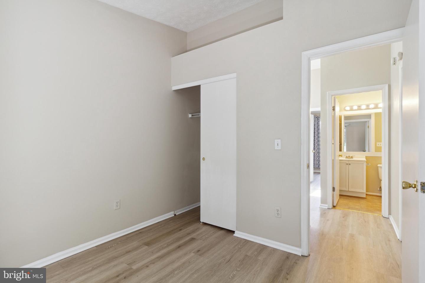 Photo 21 of 26 of 13 Dancer Ct townhome