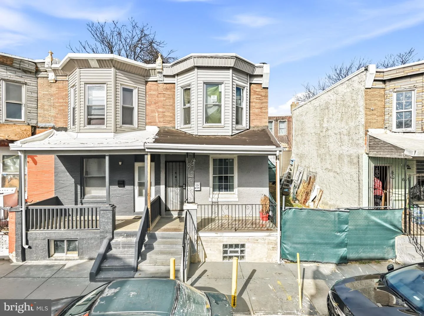 655 E Thayer Street