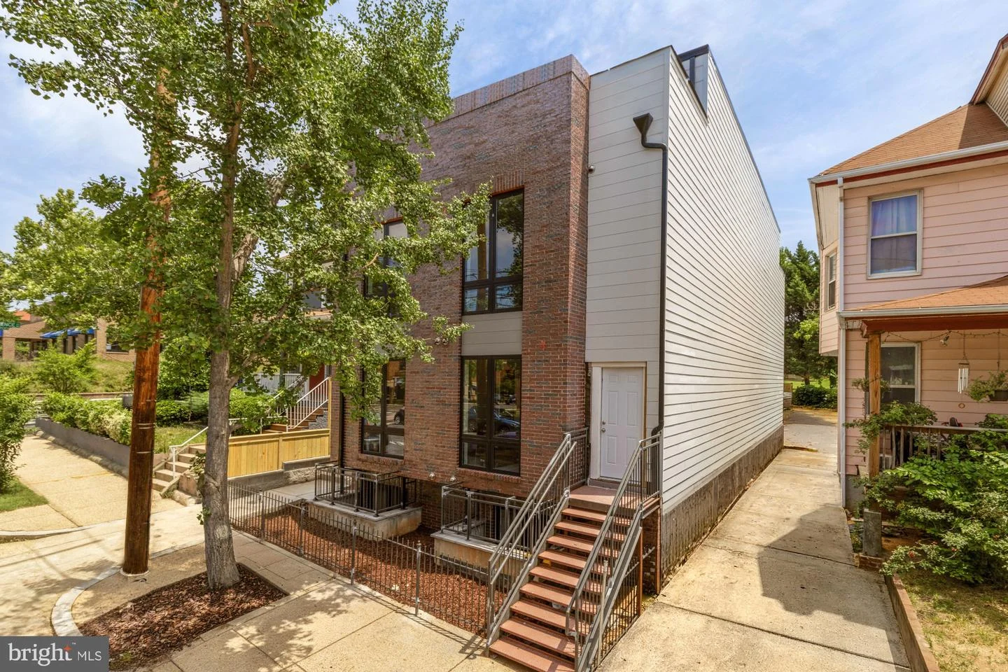 3319 12th Street NE Unit 4