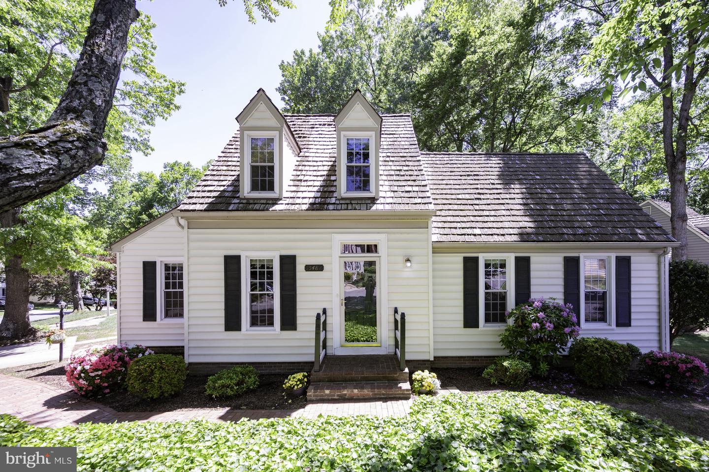 Listing image 1