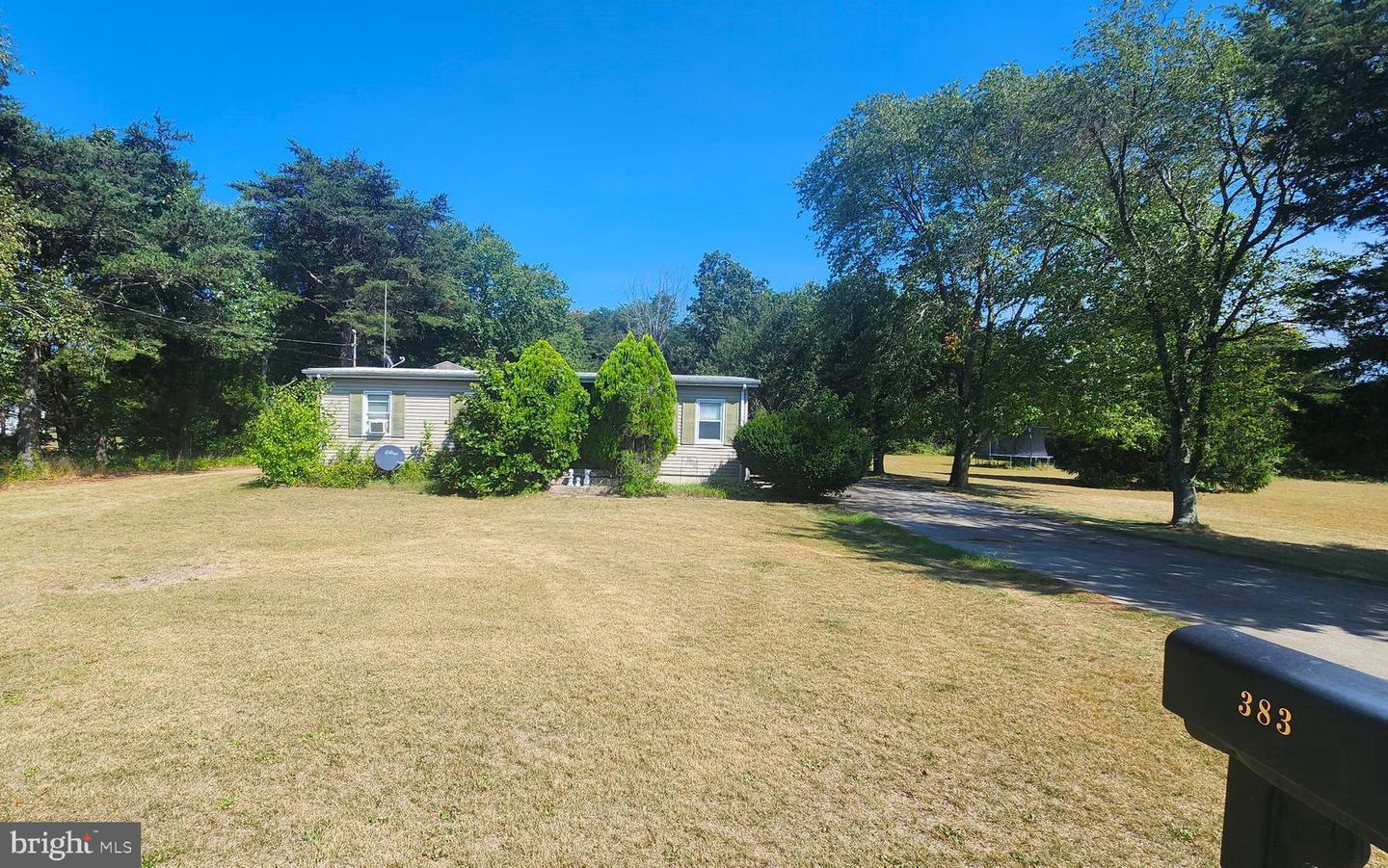 View Vineland, NJ 08360 house