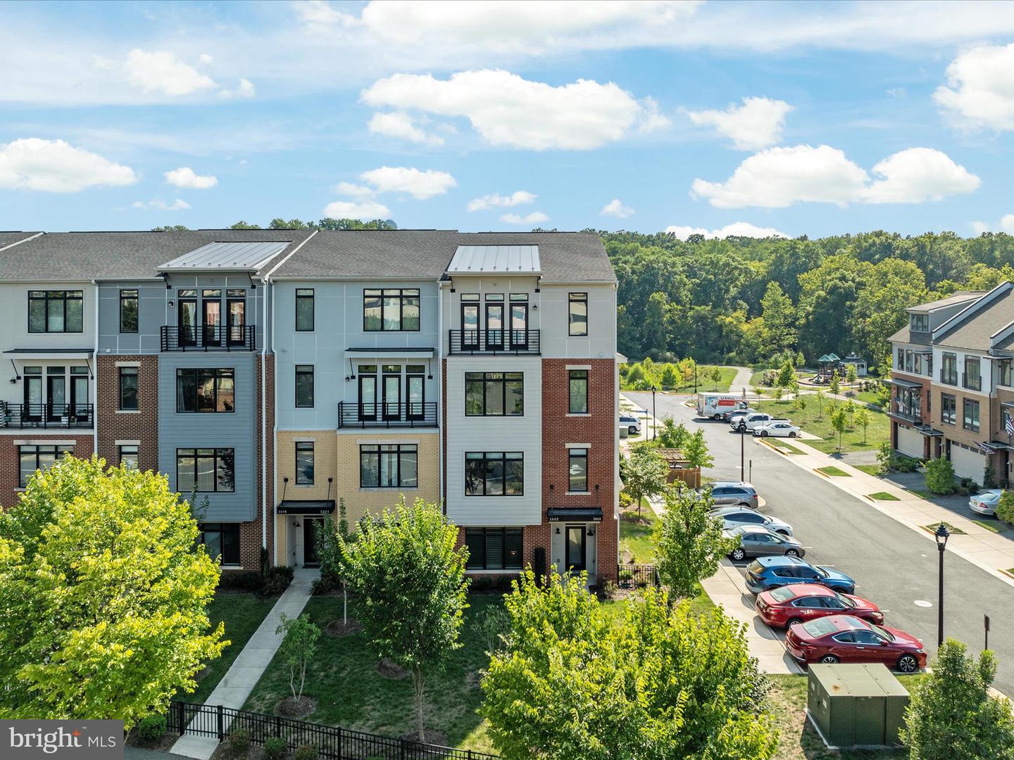 Photo 22 of 34 of 1002 Ribbon Limestone Ter SE townhome