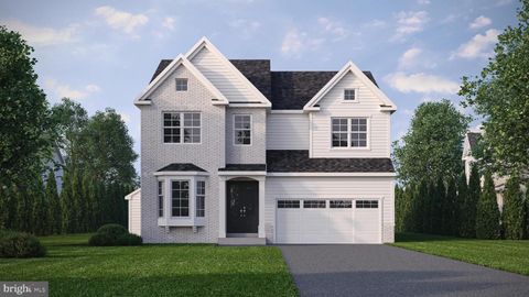 Single Family Residence in Broomall PA 101 Gibson Court.jpg