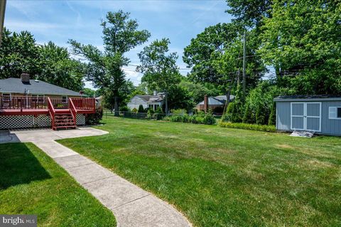 Single Family Residence in Wilmington DE 2009 Harwyn ROAD 27.jpg