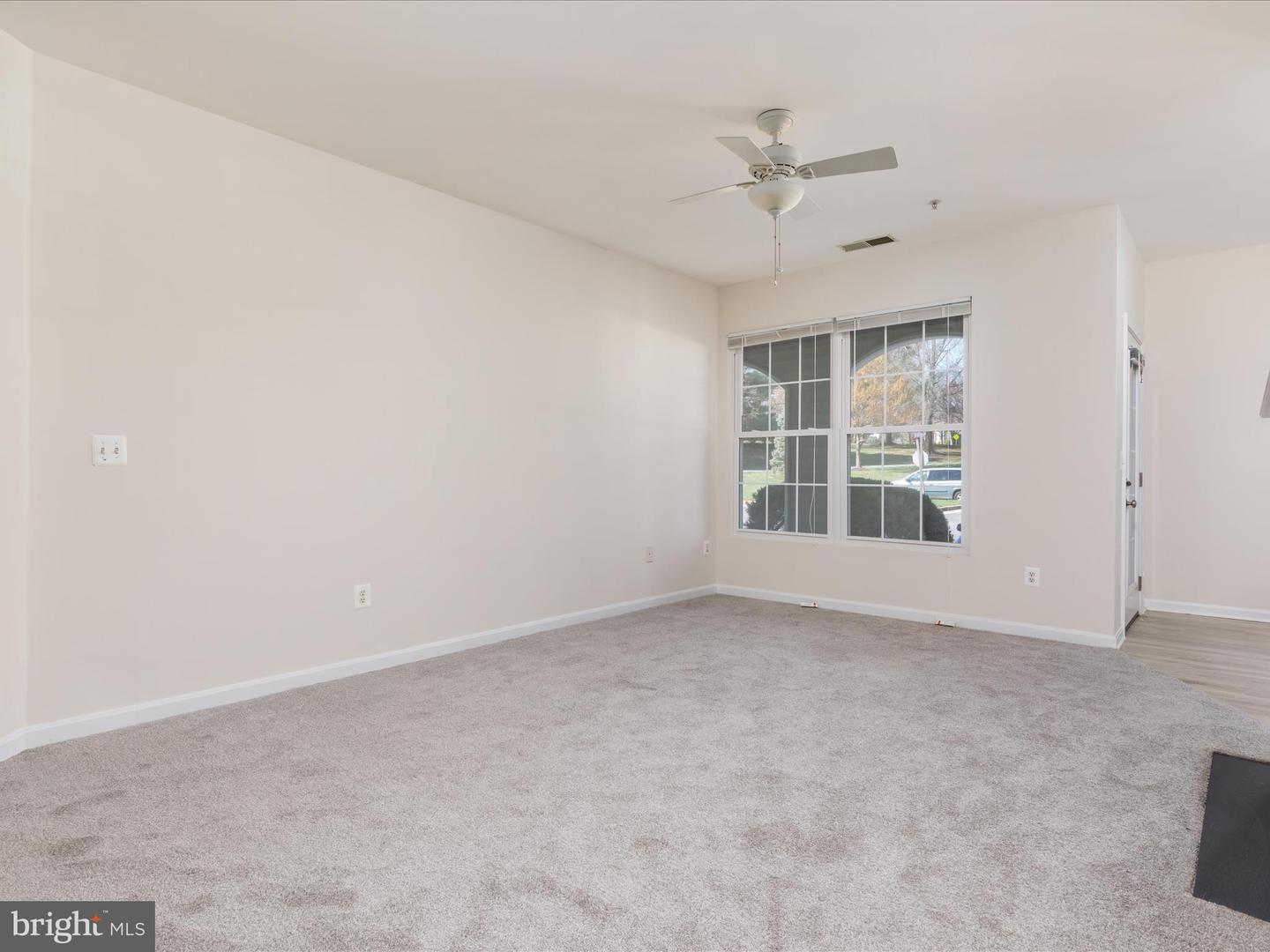 Photo 16 of 29 of 46612 Drysdale Ter #100 condo