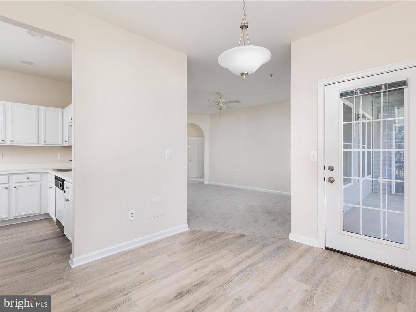 Photo 8 of 29 of 46612 Drysdale Ter #100 condo
