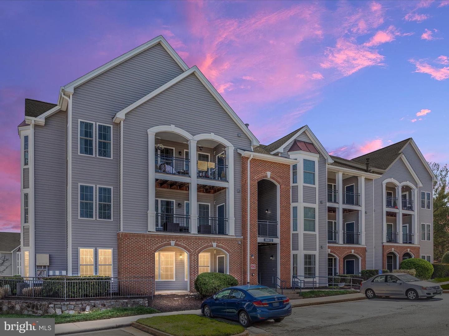 View Sterling, VA 20165 condo
