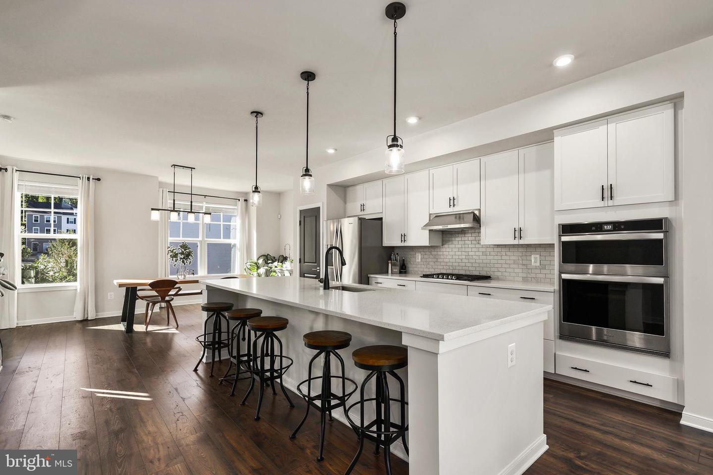Photo 9 of 35 of 200 Barnwell Dr townhome