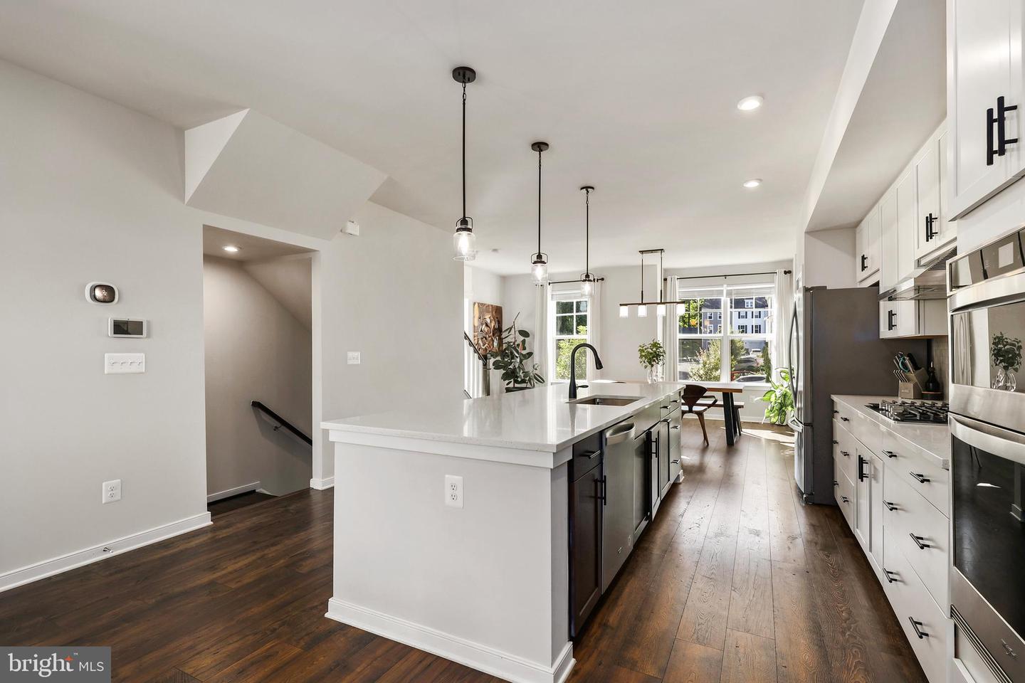 Photo 8 of 35 of 200 Barnwell Dr townhome