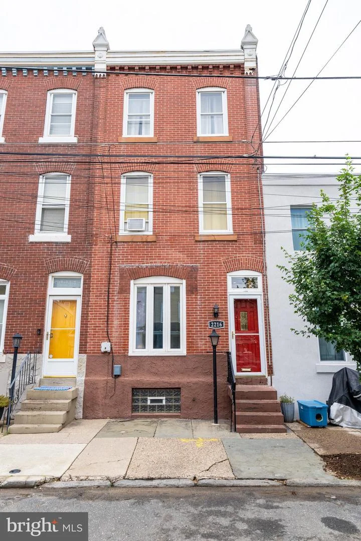 2216 Cedar Street