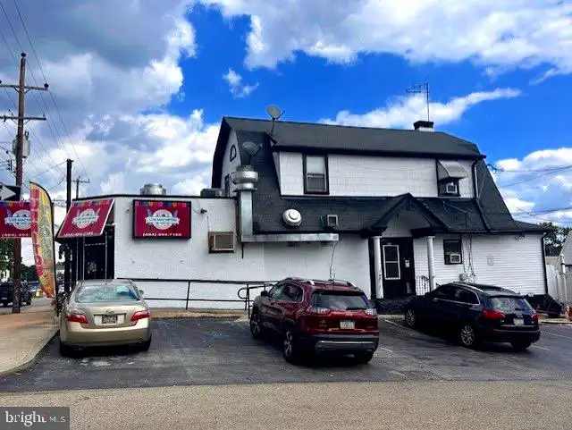 856 Chester Pike, Prospect Park, PA, 19076