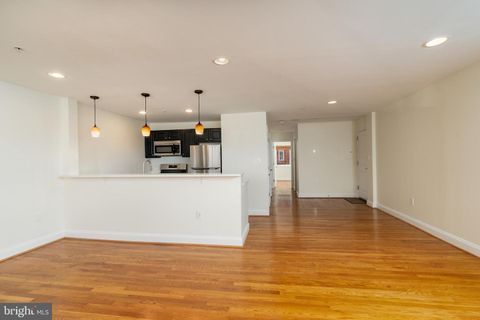 Condominium in Washington DC 804 Taylor STREET 9.jpg