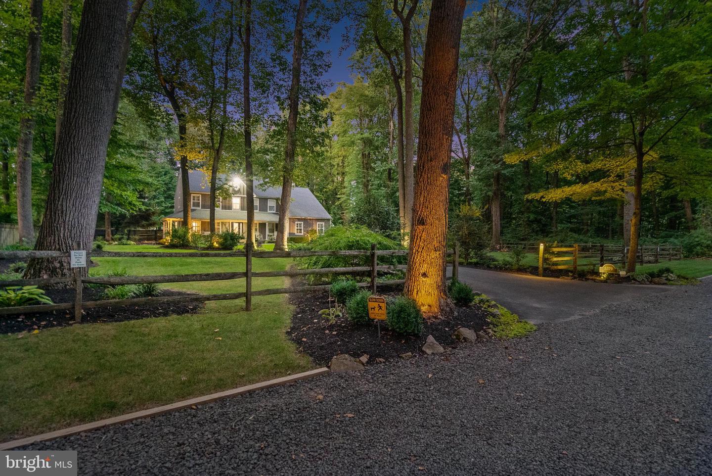 Photo 7 of 64 of 5379 Mechanicsville Rd house