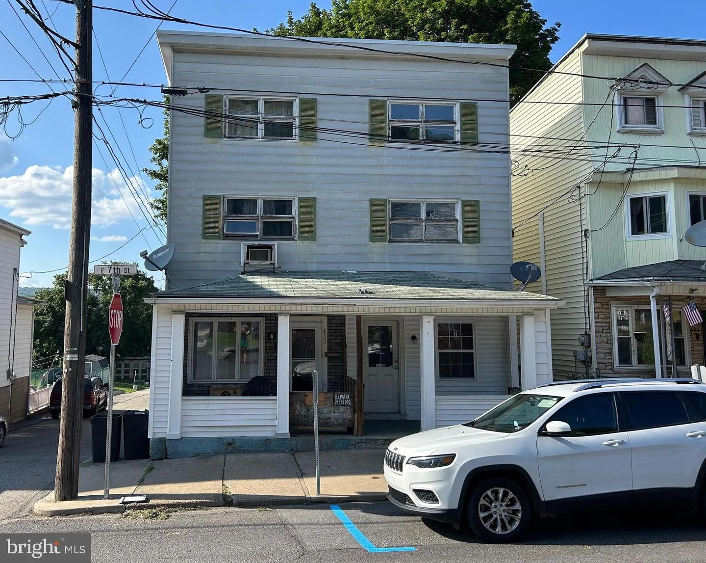 433 E 7th Street