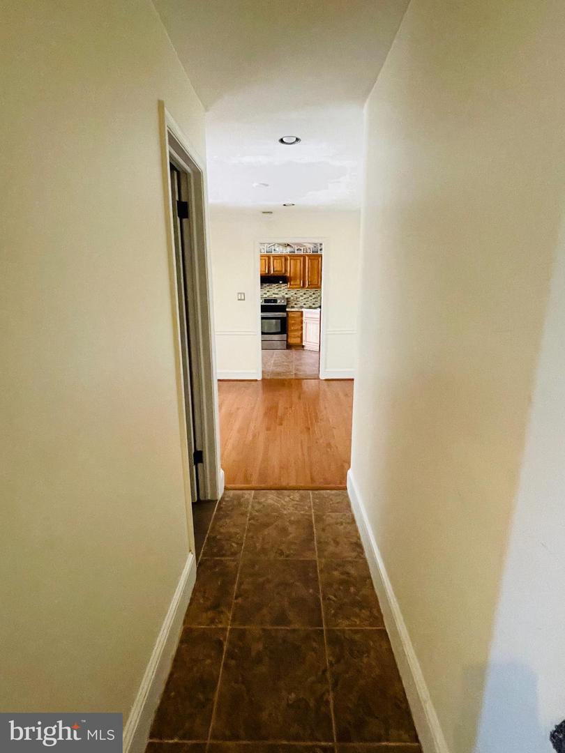 Photo 4 of 31 of 168 Providence Forge Rd townhome