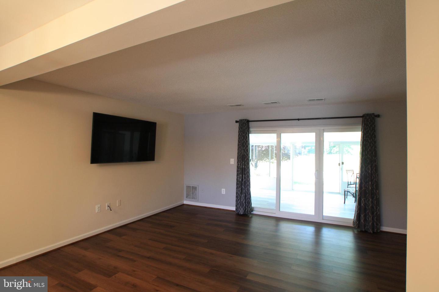 Photo 13 of 34 of 3256 Gleneagles Dr #104-E townhome