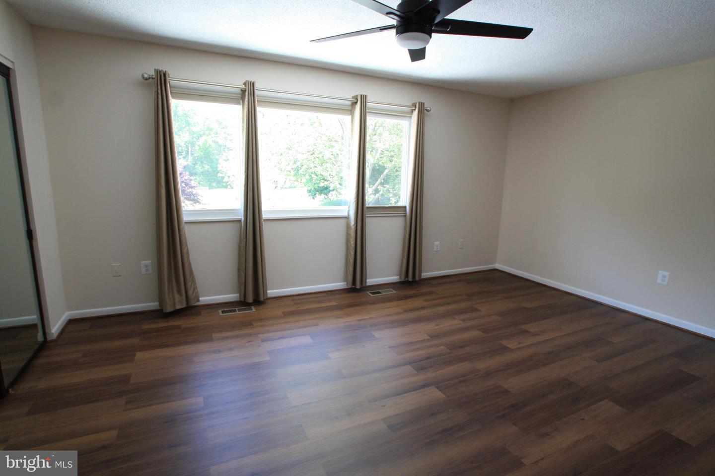 Photo 19 of 34 of 3256 Gleneagles Dr #104-E townhome