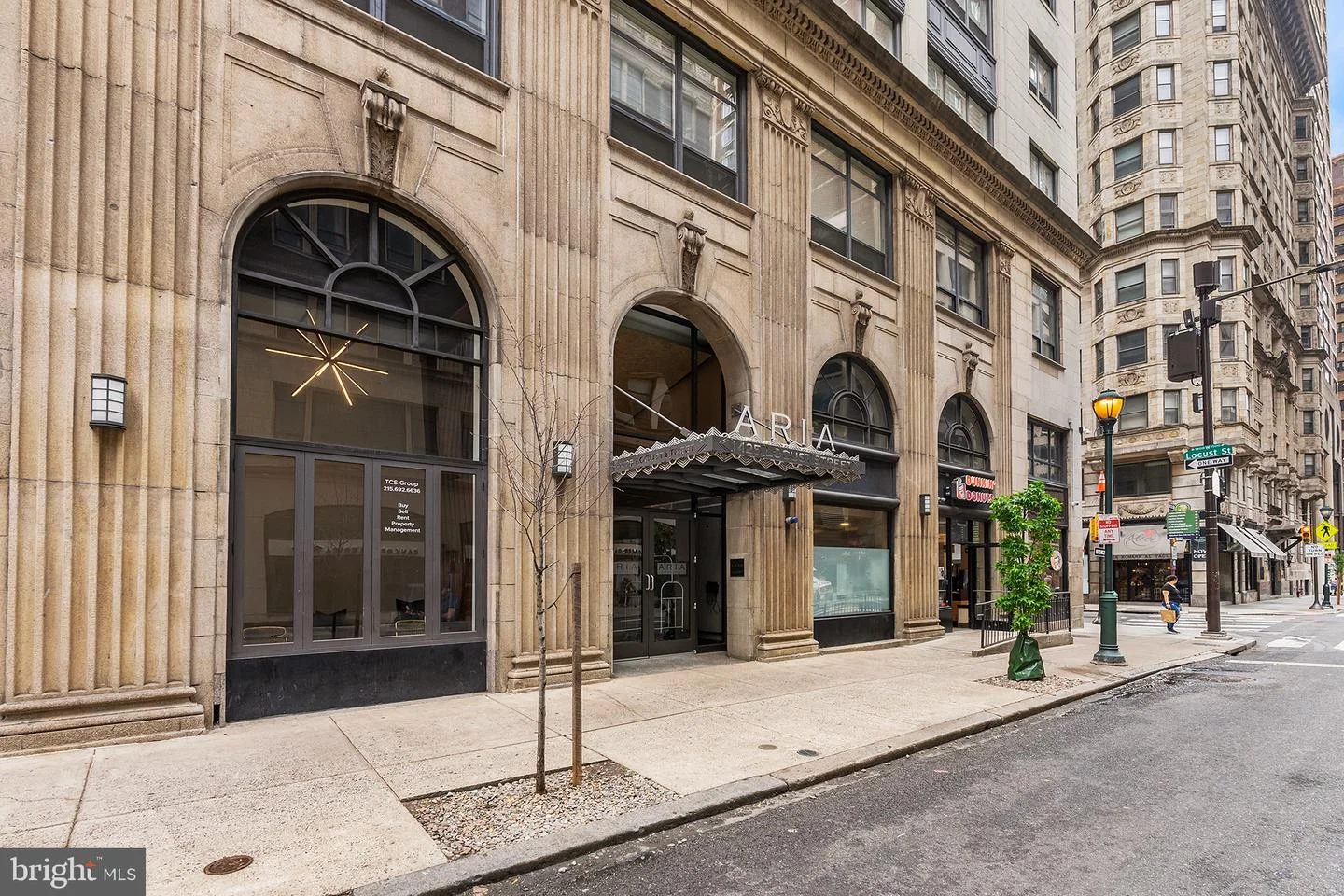 1425 Locust Street Unit 28B