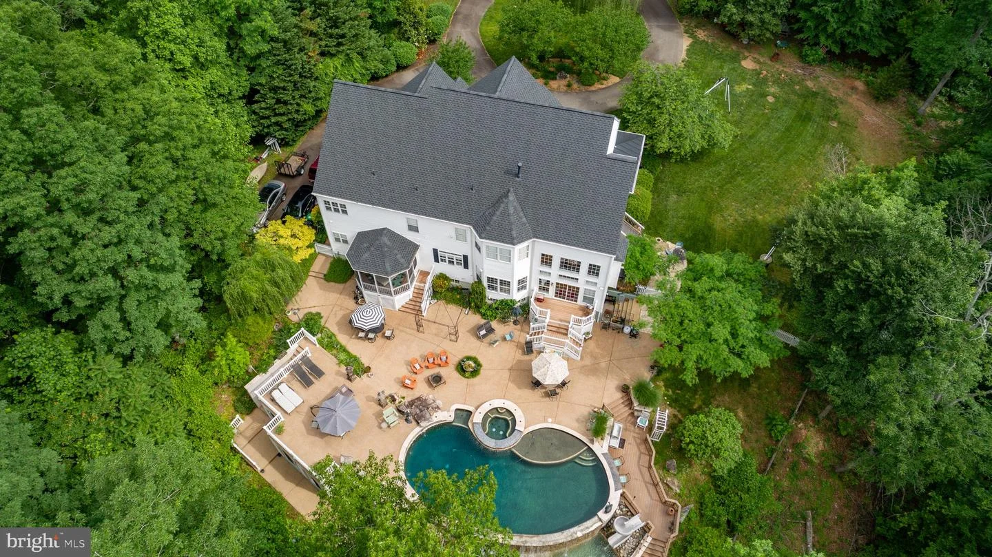 30 Wentworth Drive