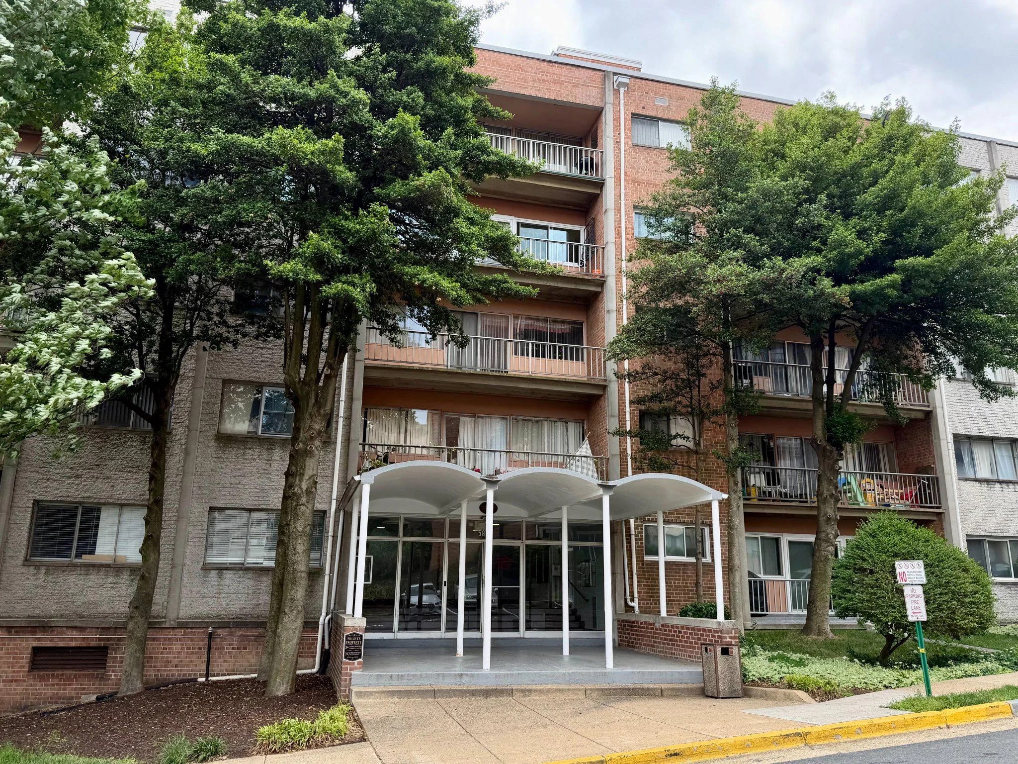5801 Quantrell Avenue Unit 109