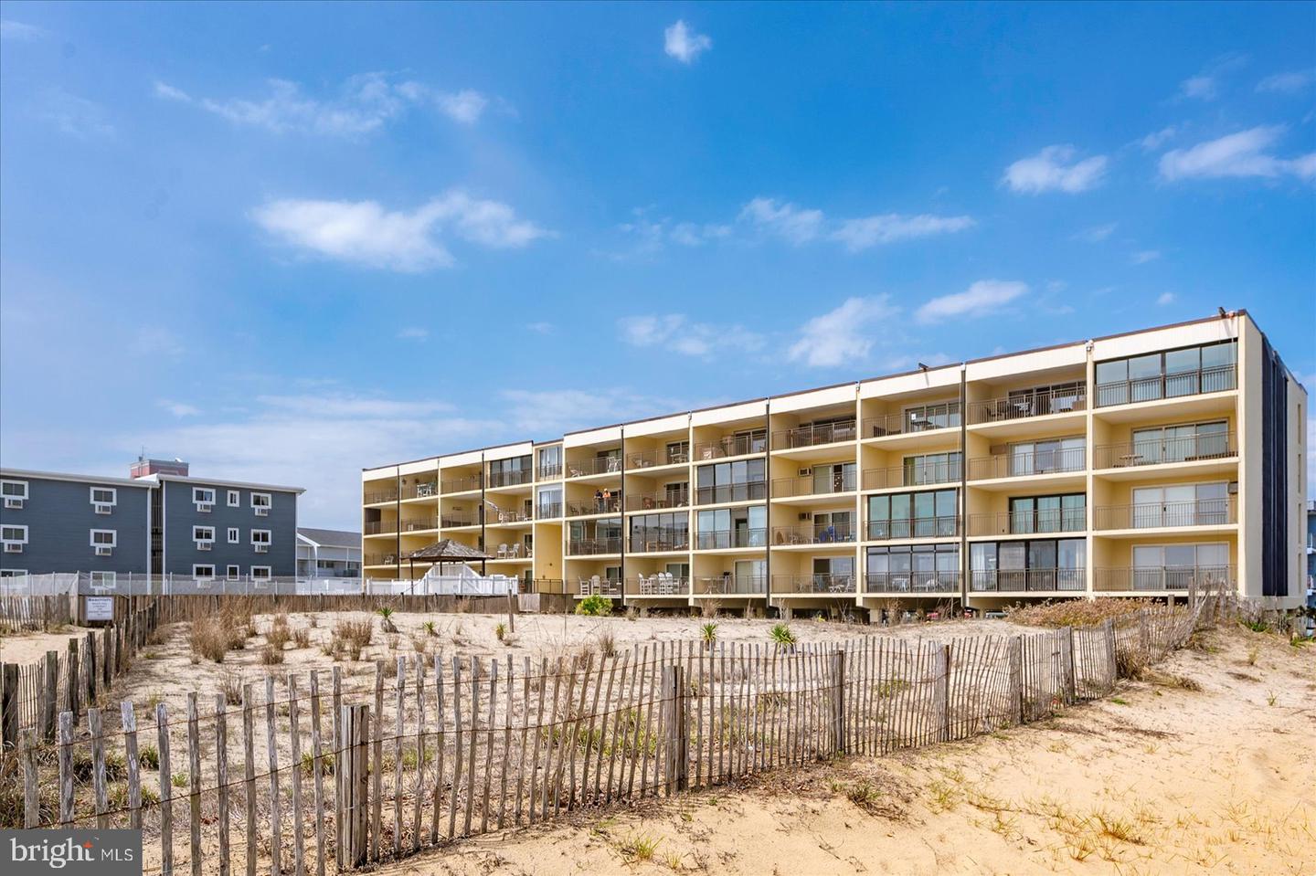 6803 Atlantic Ave #2c