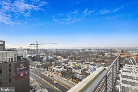 Condominium in Washington DC 1211 Van STREET 72.jpg