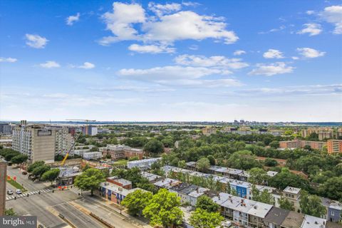 Condominium in Washington DC 1211 Van STREET 39.jpg