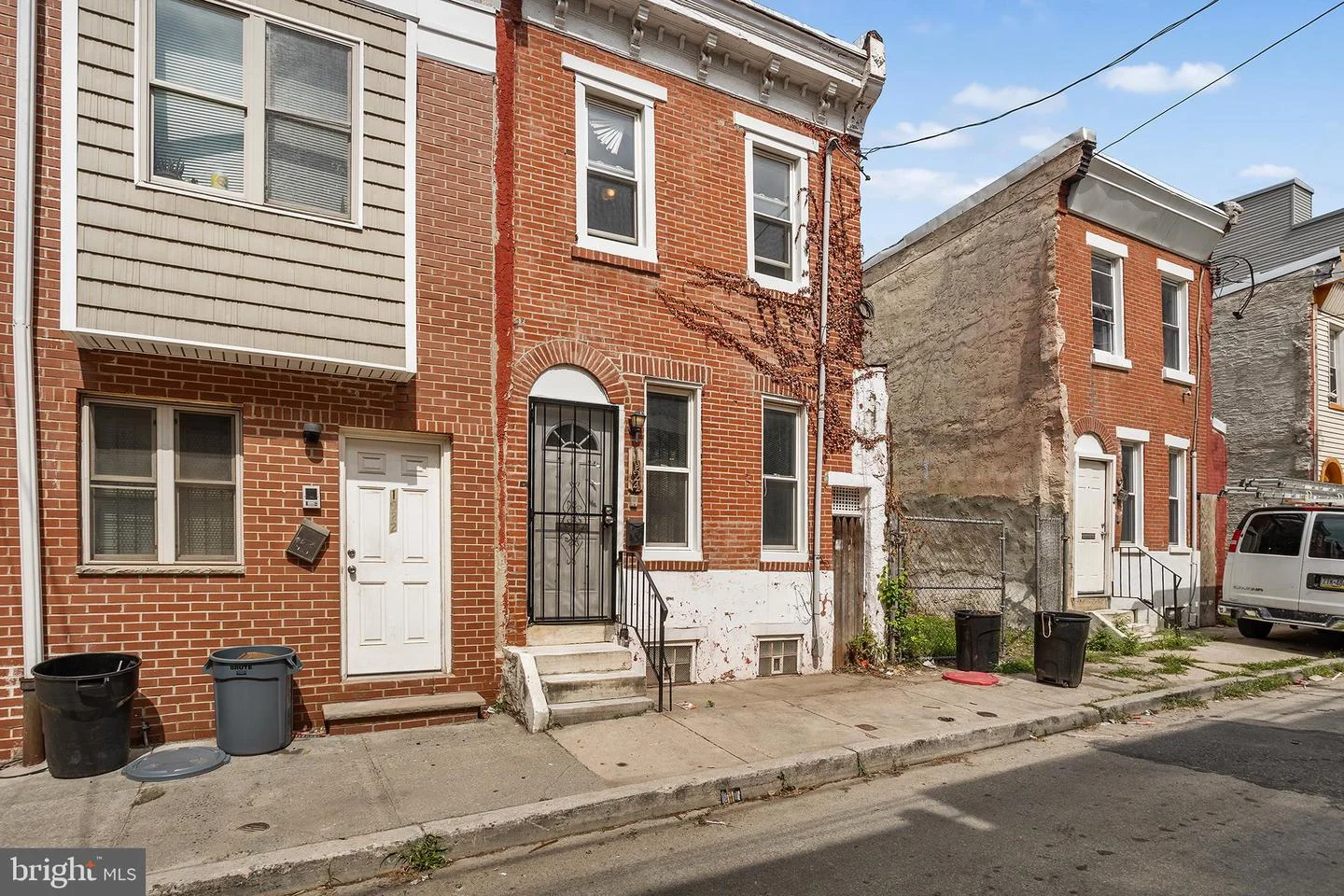 1924 N Darien Street